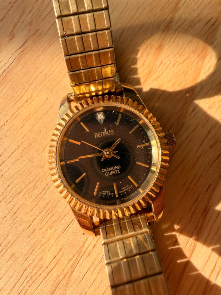 Benrus Diamond Quartz Vintage Watch Gold Tone  Black Dial